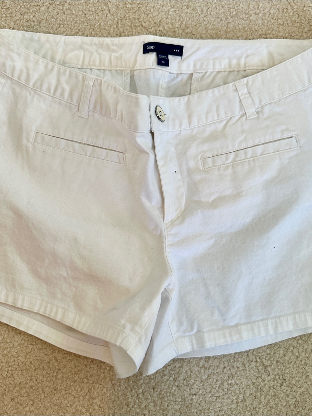 GAP White Women's Chino Bermuda Shorts